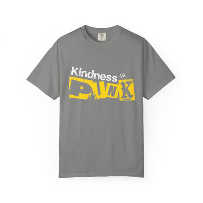 Yellow Signal T-shirt - by Favio Moreno