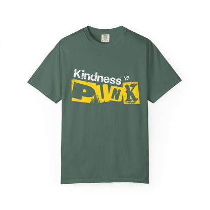 Yellow Signal T-shirt - by Favio Moreno