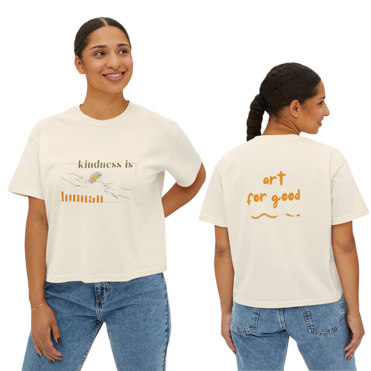 Daisy - By: AMR - Women's Boxy T-Shirt