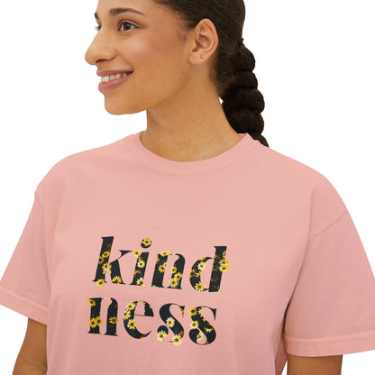 In Bloom- By: AMR - Women's Boxy T-Shirt