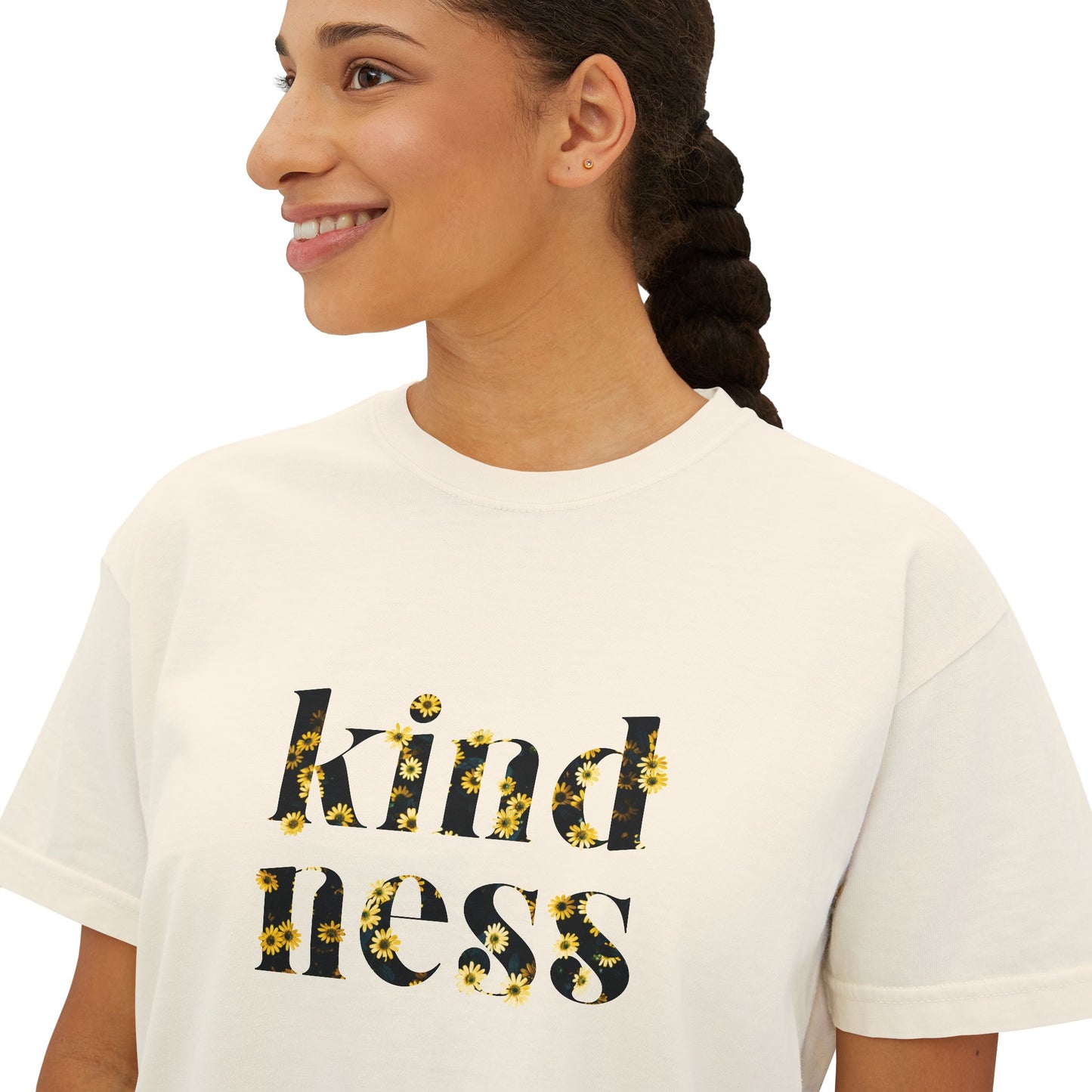 In Bloom- By: AMR - Women's Boxy T-Shirt